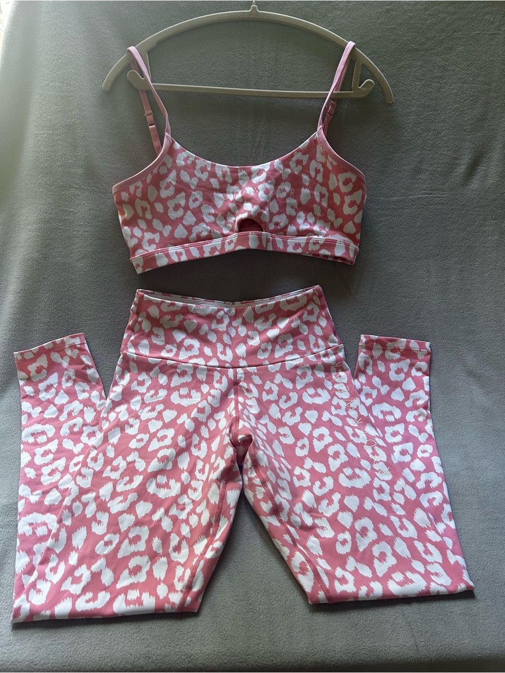 Ryderwear Pink & White Leopard Print Leggings and Sports Bra Set